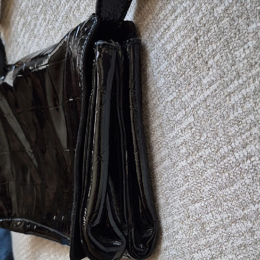 Yves SAINT Laurent, River Gauche,patent Leather Catwalk Flap Bag - Picture 4 of 11